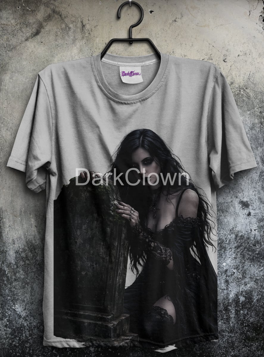 Gravebound Widow back